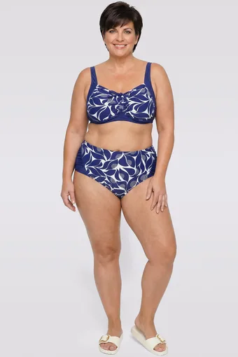 kópia z Čierny outfit s tropickým vzorom