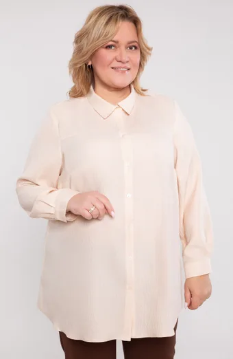 Tmavo modrá blúzka s bielymi bodkami